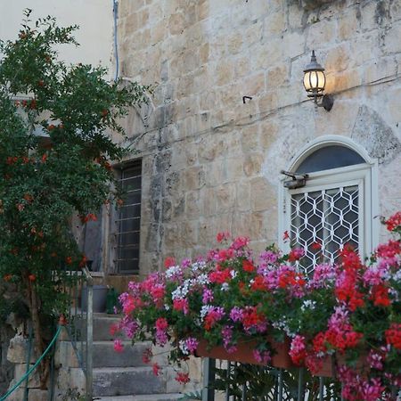 Mi'Ilya Chocolate House Guest House Exteriér fotografie
